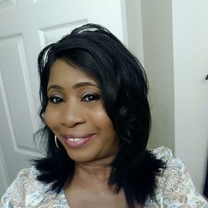 Meet your Posher, Rosalyn